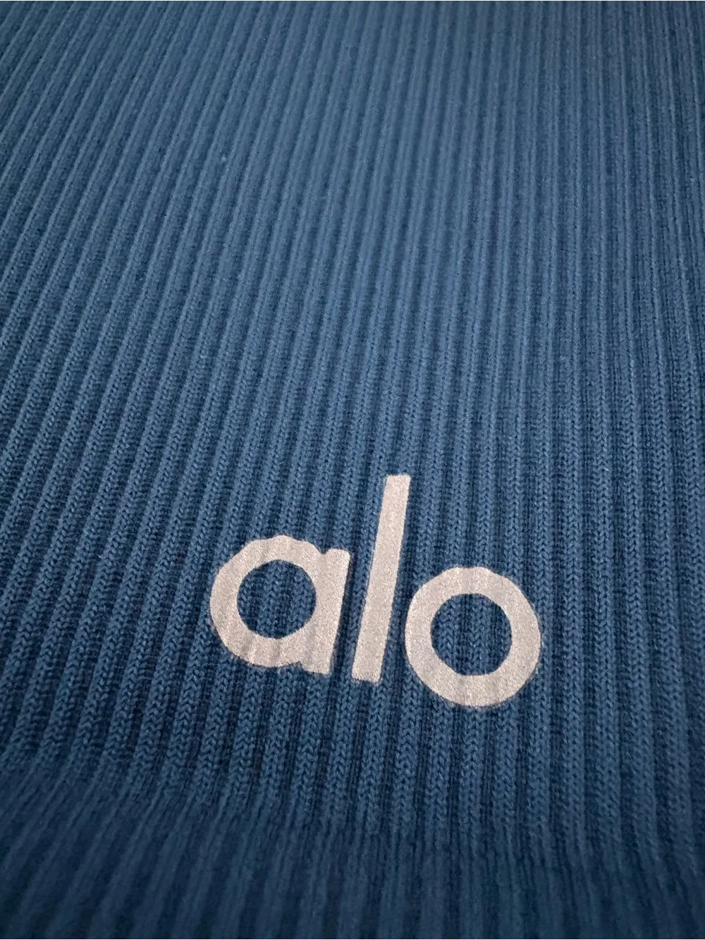 Alo Yoga 5” Seamless Ribbed Favorite Shorts Navy Size S